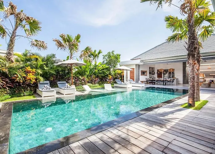 Amazing 4Br Modern Villa 400M To The Beach Villa