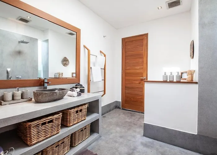 Amazing 4Br Modern Villa 400M To The Beach *